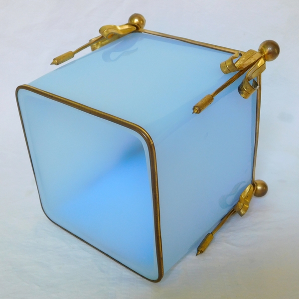 Jardinière en opaline de Baccarat bleue à monture de roseaux en bronze doré - époque 1840