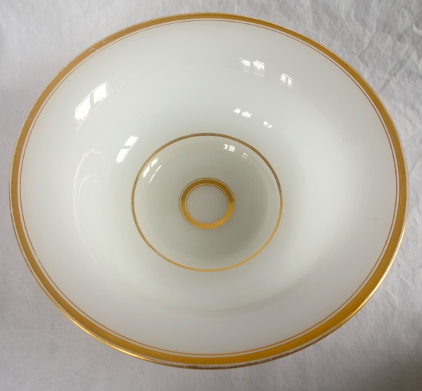 Baccarat crystal hand washing set, white opaline crystal enhanced with fine gold - 19th century