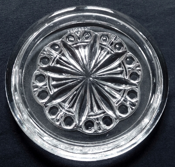 Paire de dessous de bouteilles en cristal de Baccarat - signés