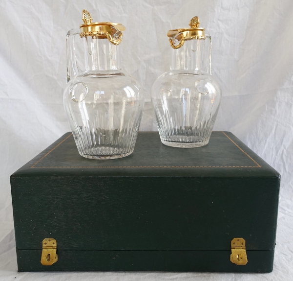 Pair of Baccarat crystal and vermeil (sterling silver) pitchers / bottles - Jeux d'Orgues pattern