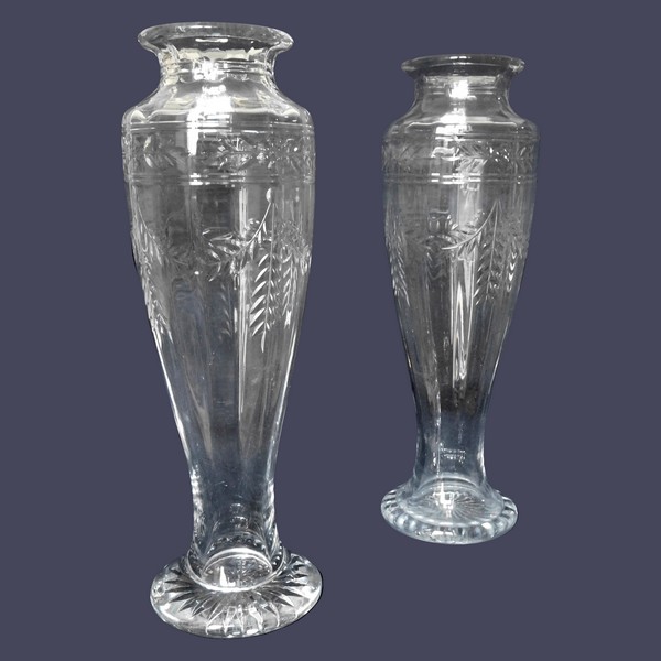 Paire de vases en cristal taillé de Baccarat à côtes vénitiennes, vers 1900