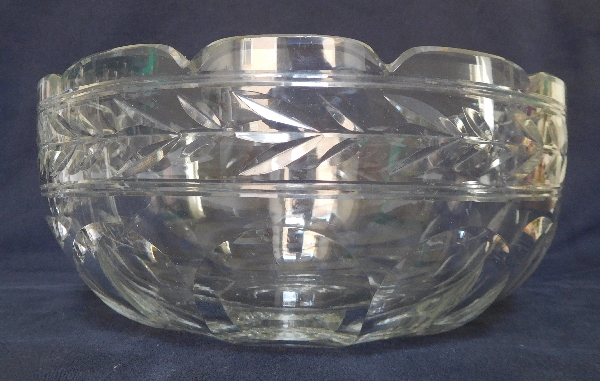 Antique French Baccarat crystal salad bowl, Lauriers pattern