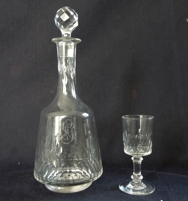 Baccarat crystal liquor set for 8 - Champigny pattern