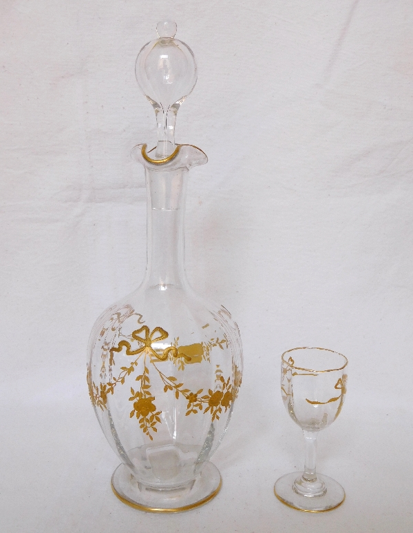 Baccarat crystal liquor set enhanced with fine gold - France circa 1890 10 pieces