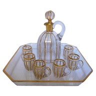 Service à liqueur en cristal de Baccarat, modèle Cannelures réhaussé de filets or