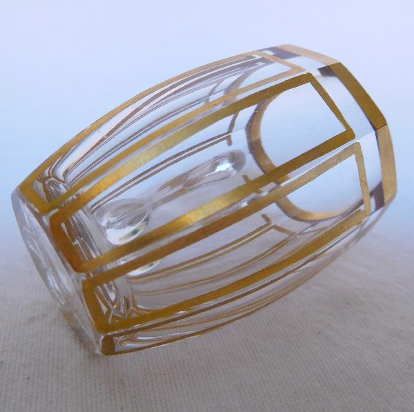 Service à liqueur en cristal de Baccarat, modèle Cannelures réhaussé de filets or