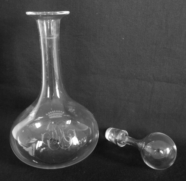 Service à liqueur ou madère en cristal de Baccarat à couronne de Comte - époque XIXe siècle