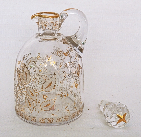 Baccarat crystal engraved and gilt liquor set, late 19th century - 10 pieces