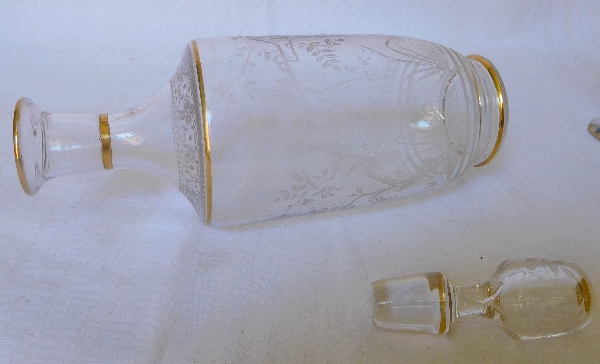 Service à liqueur en cristal de Baccarat doré japonisant, 14 pièces