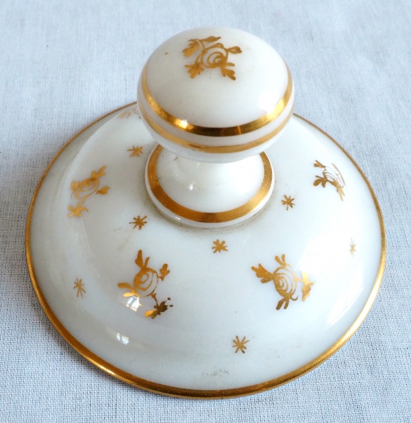 Baccarat : opaline water set enhanced with fine gold, Napoleon III production circa 1860