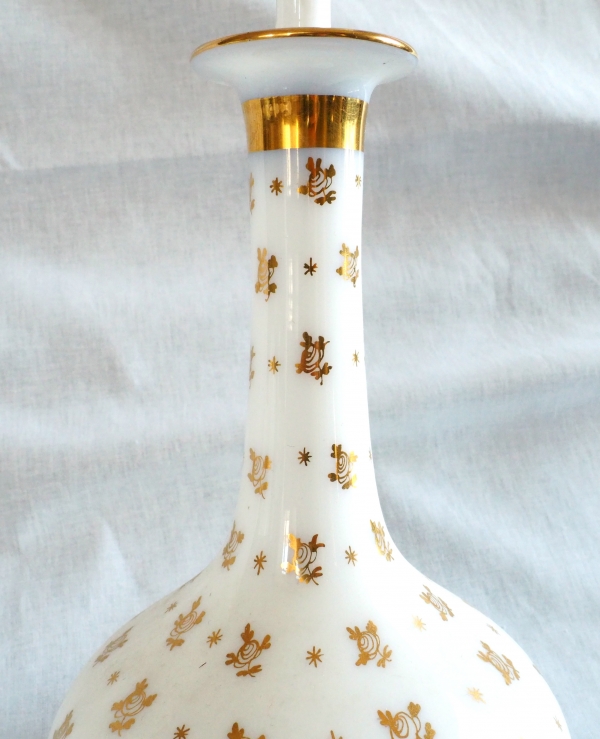 Baccarat : opaline water set enhanced with fine gold, Napoleon III production circa 1860