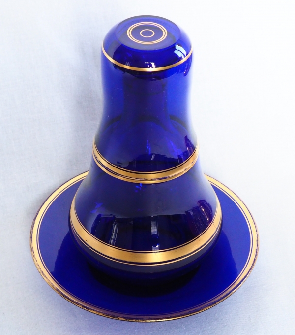 Service de nuit / verre d'eau en cristal de Baccarat bleu cobalt doré à l'or fin - Napoléon III