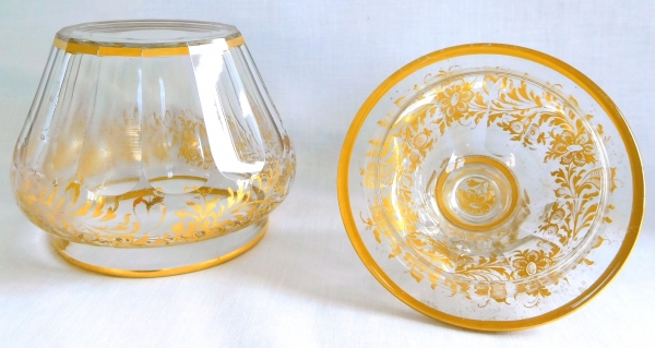 Sucrier / bonbonnière en cristal de Baccarat - cristal taillé et doré à l'or fin