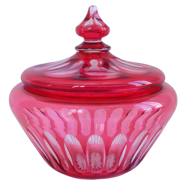 Baccarat crystal sugar pot, pink overlay crystal, 19th century production circa 1870