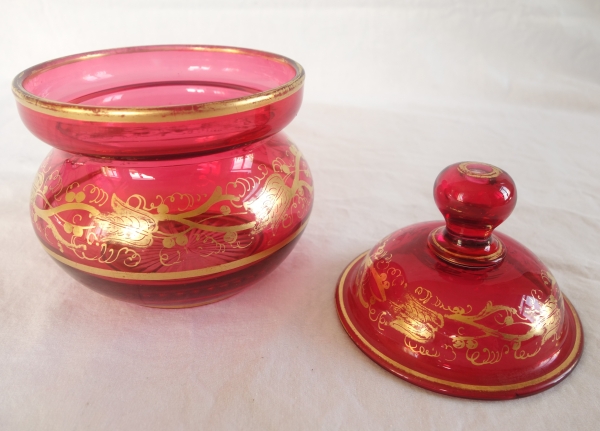 Baccarat crystal sugar pot enhanced with fine gold, Napoleon III period, 19th century