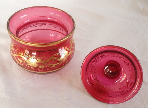 Baccarat crystal sugar pot enhanced with fine gold, Napoleon III period, 19th century