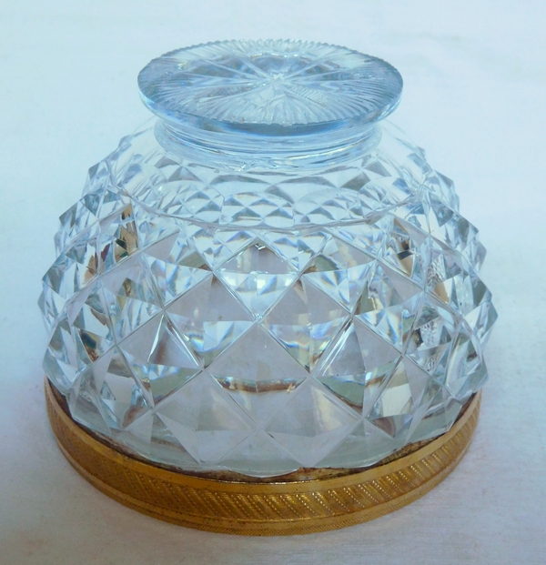 Sucrier drageoir en cristal taillé, monture en bronze doré, Le Creusot ou Baccarat circa 1820 