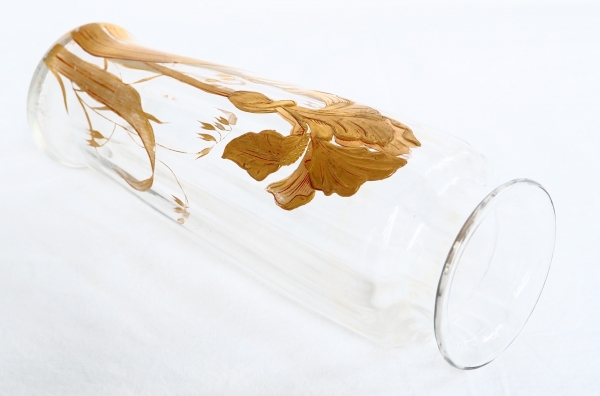 Vase en cristal de Baccarat, côtes vénitiennes, modèle à l'iris doré à l'or fin, époque Art Nouveau