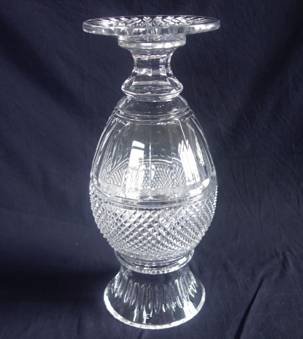 Spectacular Baccarat crystal vase, Empire style, Eurydice pattern - 35cm