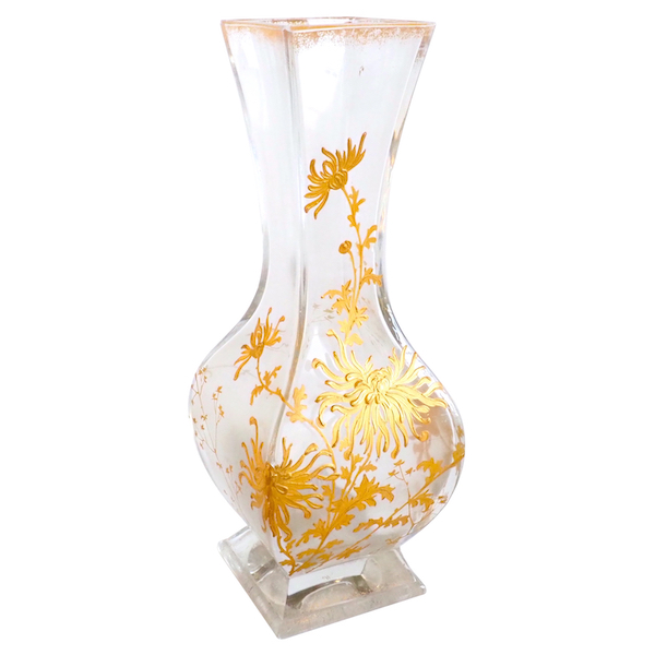 Baccarat crystal vase, Japanese-inspired chrysanthemum pattern, Art Nouveau production