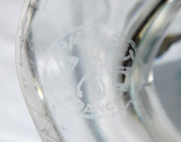 Grand vase en cristal de Baccarat à col quadrilobé - signé