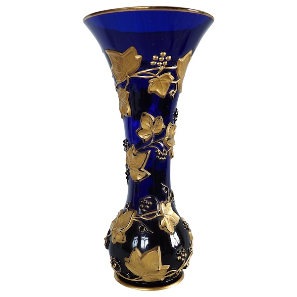 Tall Baccarat crystal vase, cobalt blue crystal enhanced with gilt ivy pattern