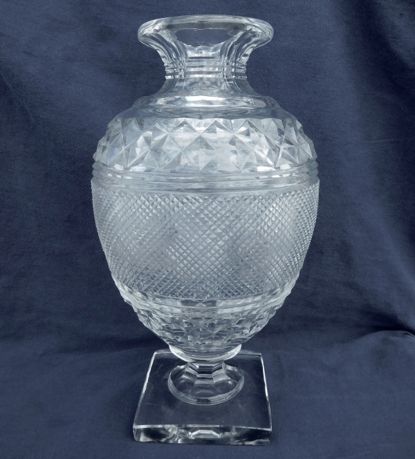 Large Baccarat crystal vase, 19th century style, Baccarat Museum signature