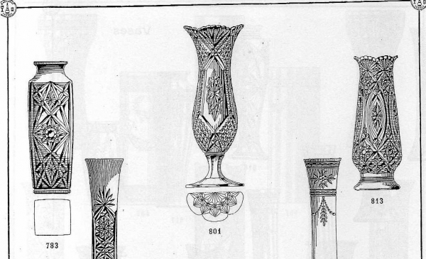 Baccarat - grand vase en cristal overlay bleu et or doublé d'opaline - 25cm