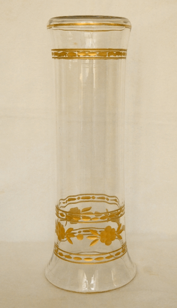 Grand vase en cristal de Baccarat, côtes vénitiennes, dorure à l'or fin