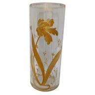 Vase en cristal de Baccarat doré à l'or fin, décor floral