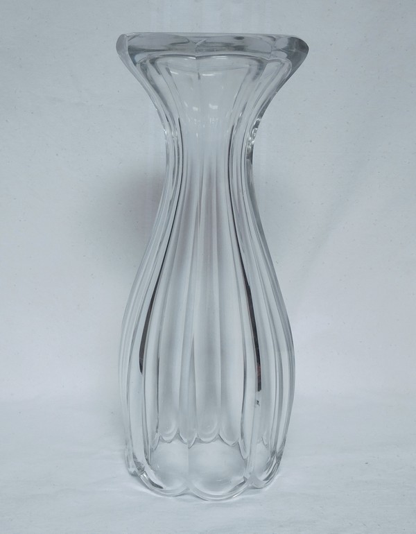 Grand vase en cristal de Baccarat, modèle Malmaison