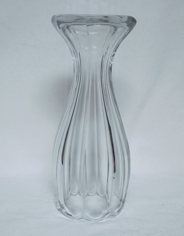 Elegant Baccarat crystal vase, Malmaison pattern, early 20th century 