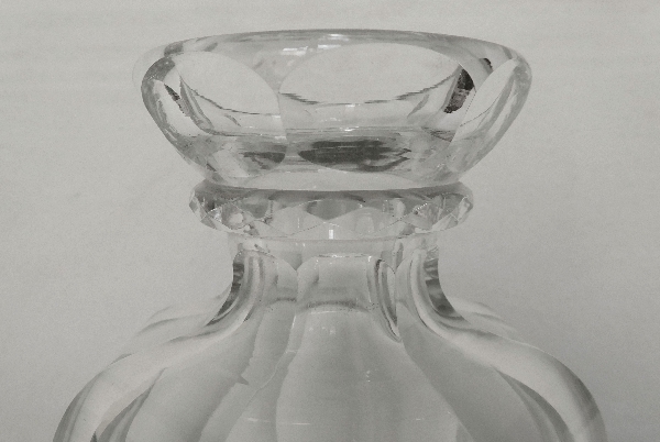 Vase en cristal de Baccarat modèle Malmaison - signé