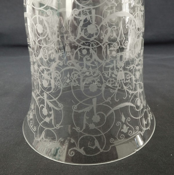 Baccarat crystal vase, Michelangelo pattern - signed - 13cm