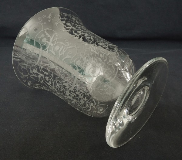 Vase en cristal de Baccarat, modèle Michelangelo - signé- 13cm