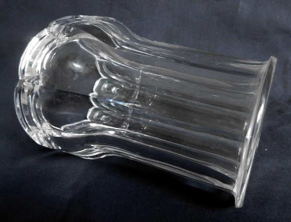 Elegant Baccarat crystal vase, Malmaison pattern, early 20th century 