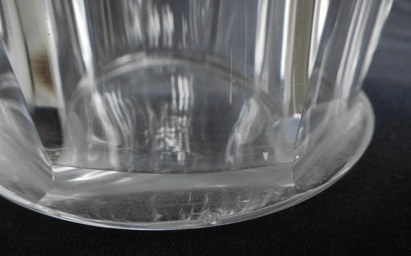 Elegant Baccarat crystal vase, Malmaison pattern, early 20th century 