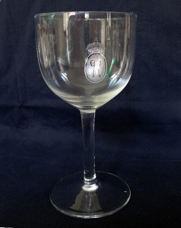 Verre à dégustation en cristal de Saint Louis, modèle Olympe, couronne Royale et SR - signé