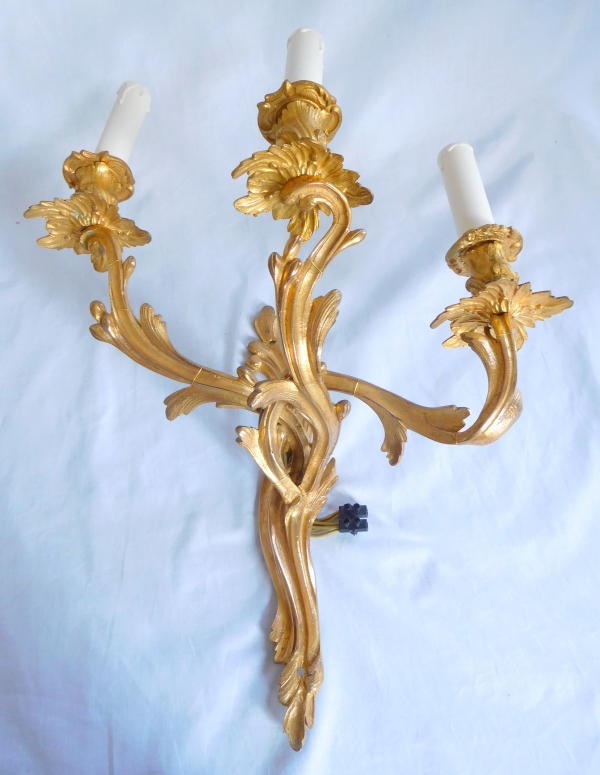 Set of 4 ormolu Louis XV style wall lights, 19th century production - 3 lights