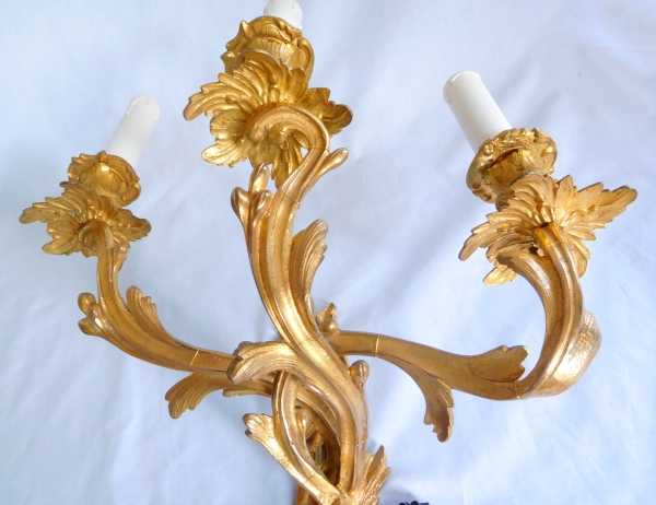 Set of 4 ormolu Louis XV style wall lights, 19th century production - 3 lights