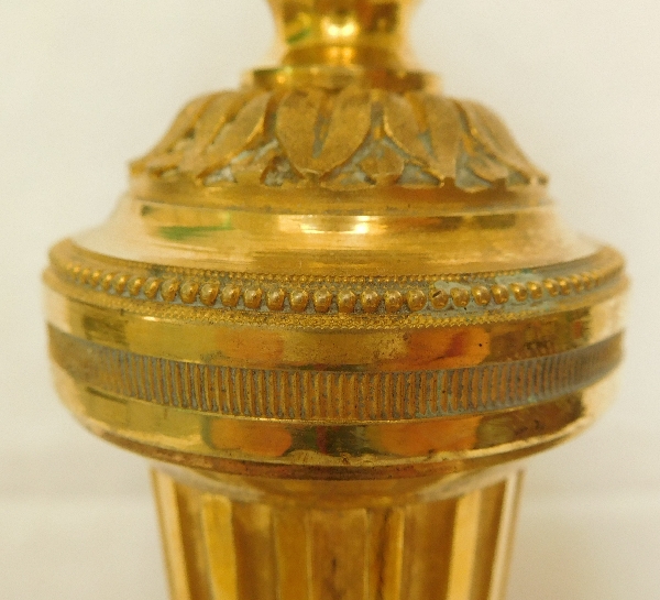 4 flambeaux / bougeoirs en bronze doré, époque Louis XVI - XVIIIe Siècle - château de Fontainebleau