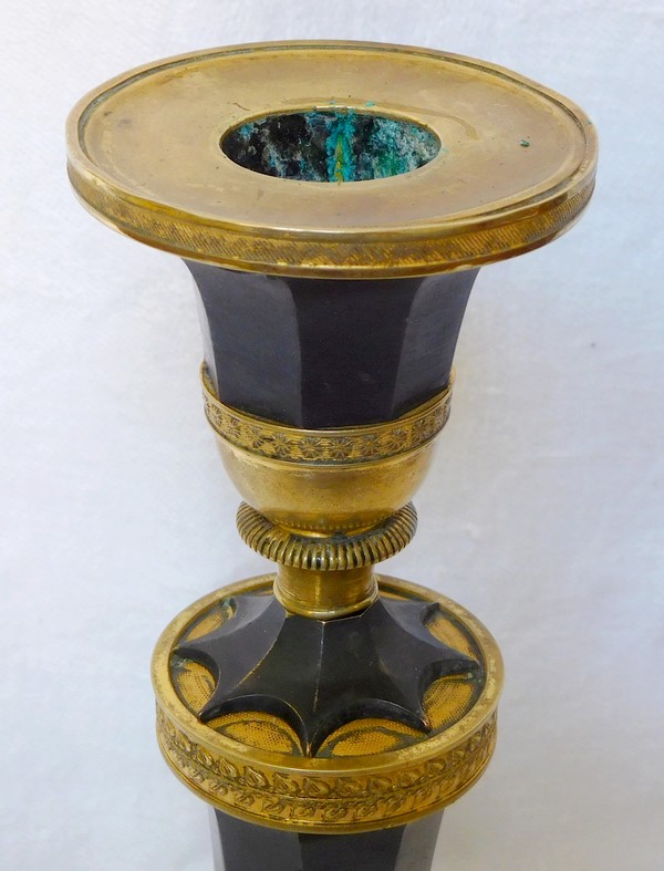 Antoine Ravrio : bougeoir flambeau bronze doré et patiné d'époque Directoire - lampe de bureau