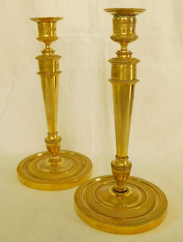 Castle of Fontainebleau - Pair of ormolu candlesticks, Empire period