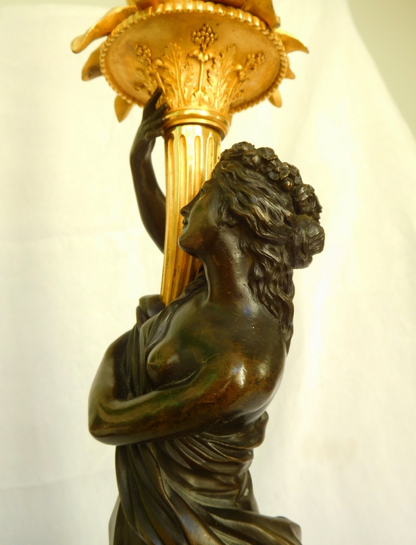 François Rémond : grand candélabre Flore d'époque Directoire Consulat en bronze doré