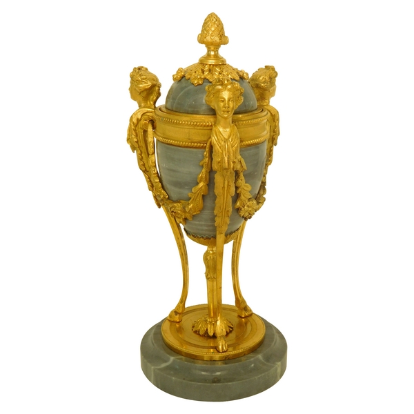 Bougeoir cassolette de style Louis XVI en bronze doré et marbre bleu turquin, époque XIXe siècle