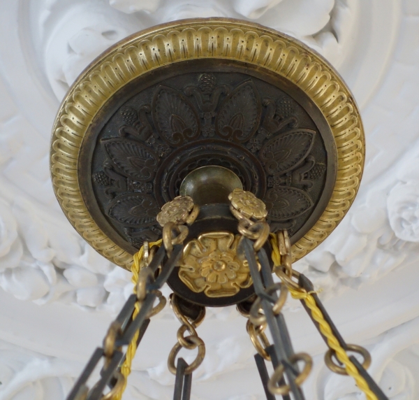 Large Empire patinated bronze and ormolu chandelier, 12 lights, early 19th century circa 1830