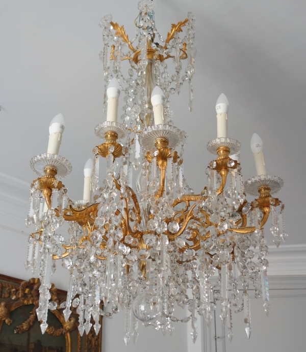 Louis XVI style Baccarat crystal and gilt bronze (ormolu) chandelier, 12 lights, late 19th century production