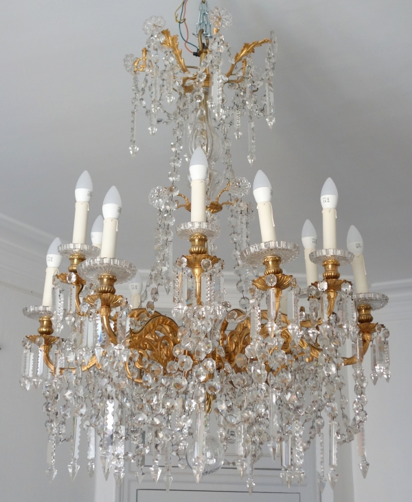 Louis XVI style Baccarat crystal and gilt bronze (ormolu) chandelier, 12 lights, late 19th century production