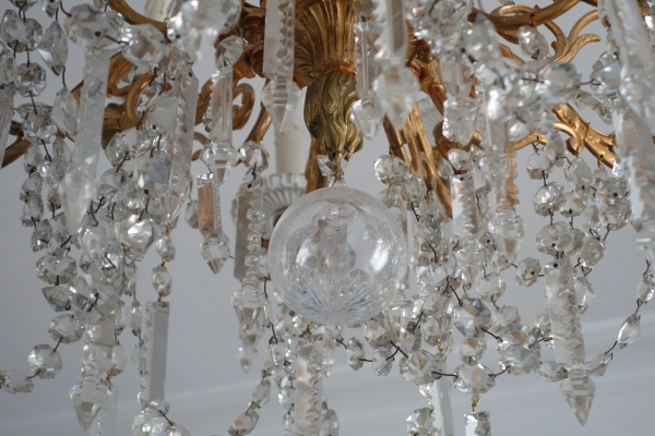 Louis XVI style Baccarat crystal and gilt bronze (ormolu) chandelier, 12 lights, late 19th century production