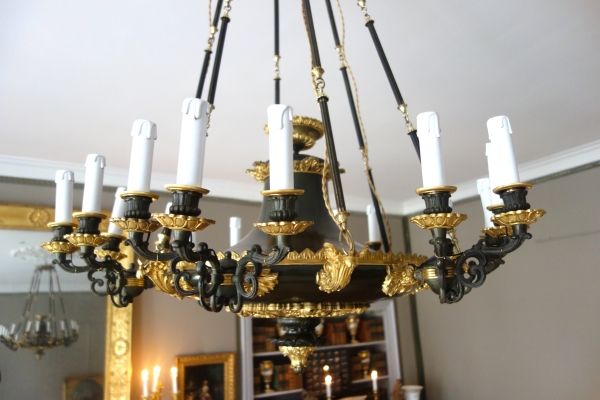Large Empire antique style patinated bronze and ormolu chandelier - 19th century circa 1830